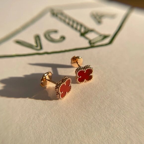 ✅Van Cleef & Arpels 18K gold red agate earrings - Picture 2 of 6